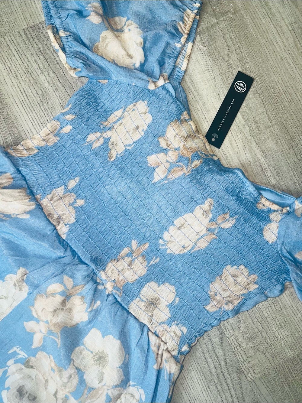 NWT Women's Blue Floral Midi Dress Puff Sleeve Smocked Twist Front A-Line - Picture 13 of 14